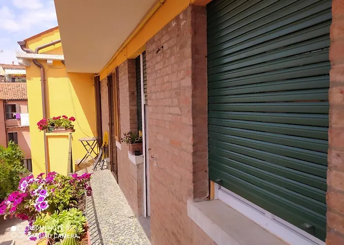 Casa Gialla Venise